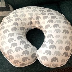 Boppy Nursing Pillow and Nursing Scarf